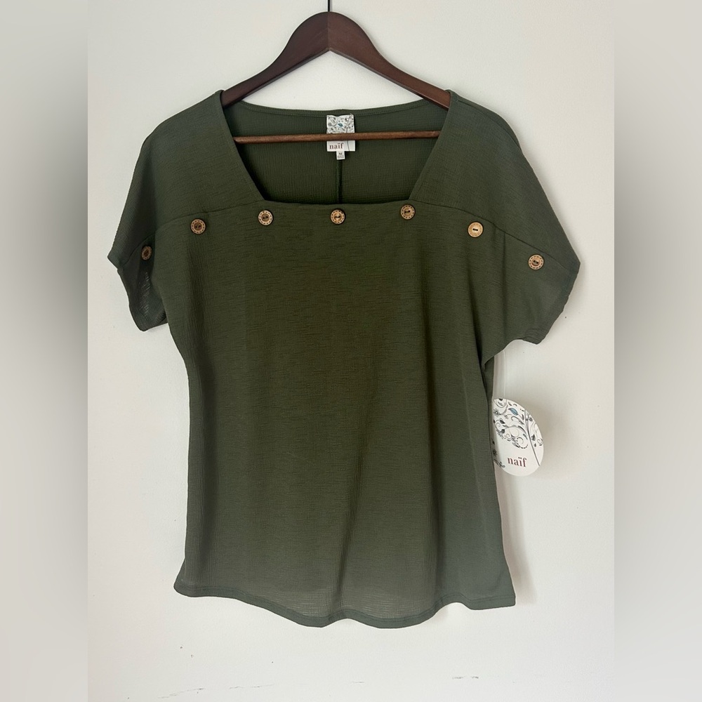Appalachian Laurel Green Button Detail Top | Naïf (NWT, Size M)